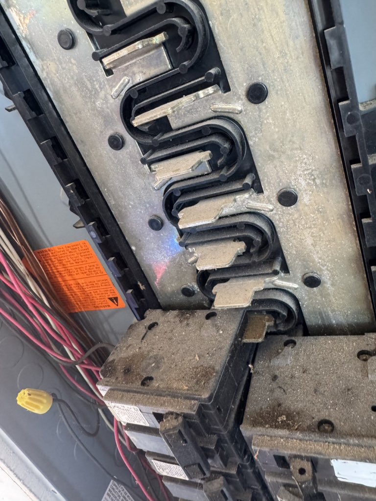 Electrical panel bus bar inspection